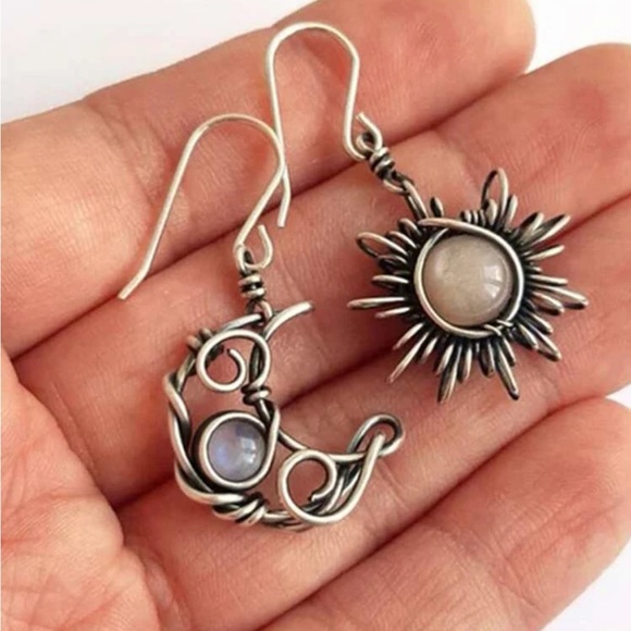 Jewelry - 3 For 25 Celestial Moon and Sun Drop Mismatched Earrings